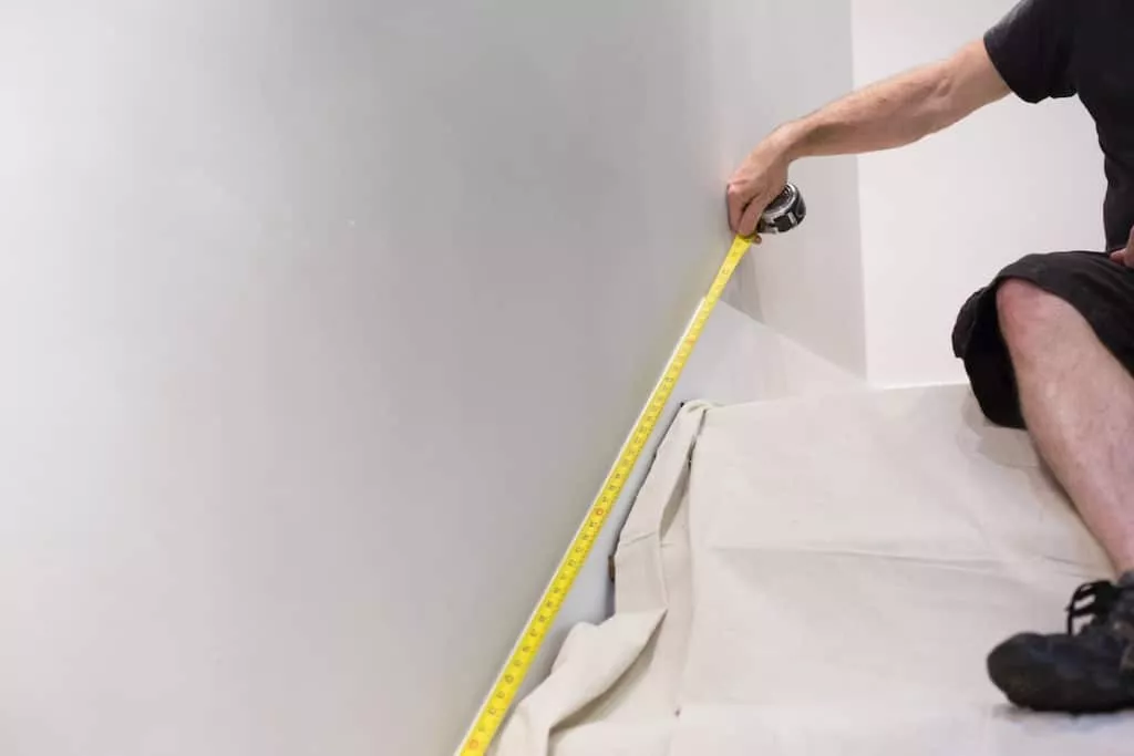 Install Wainscoting_Step 2 image